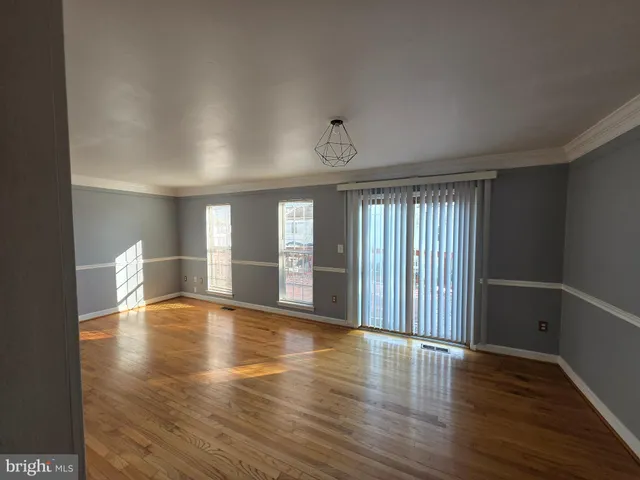 $2,500 | 19376 Hottinger Circle, Germantown, MD 20874