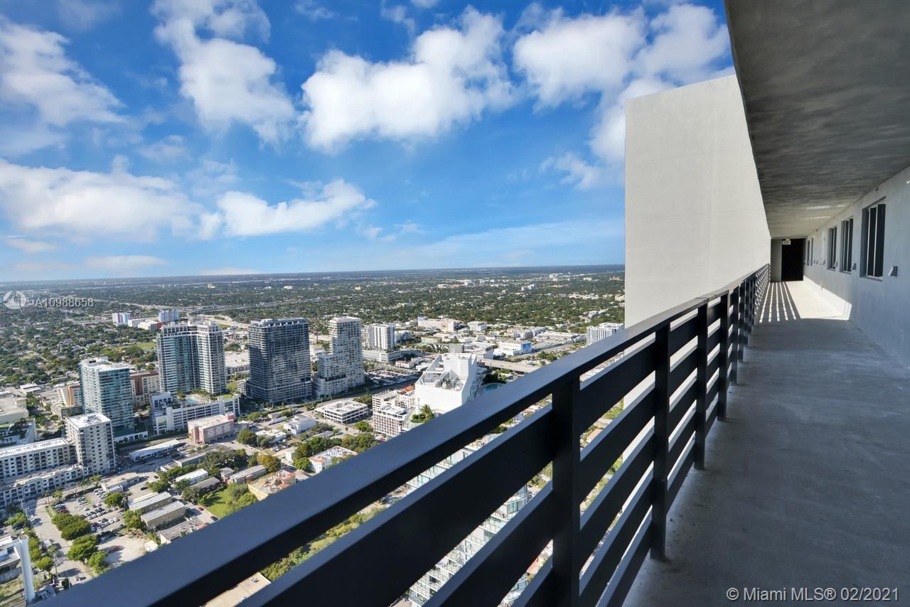 480 Northeast 31st Street, Unit PH5402 Miami, FL 33137 - Photo 35 of 35 a view of city from a balcony