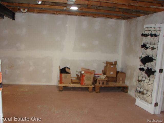 27880 Evergreen Road Lathrup Village, MI 48076 - Photo 27 of 29