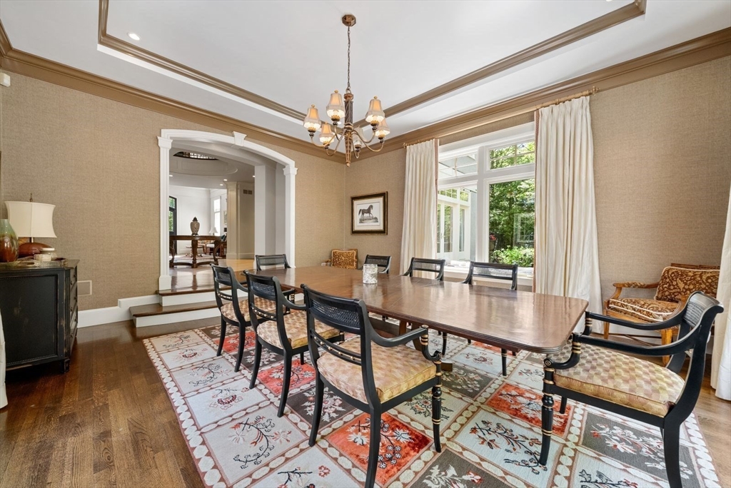 11 Greylock Road Wellesley, MA 02481 - Photo 11 of 42