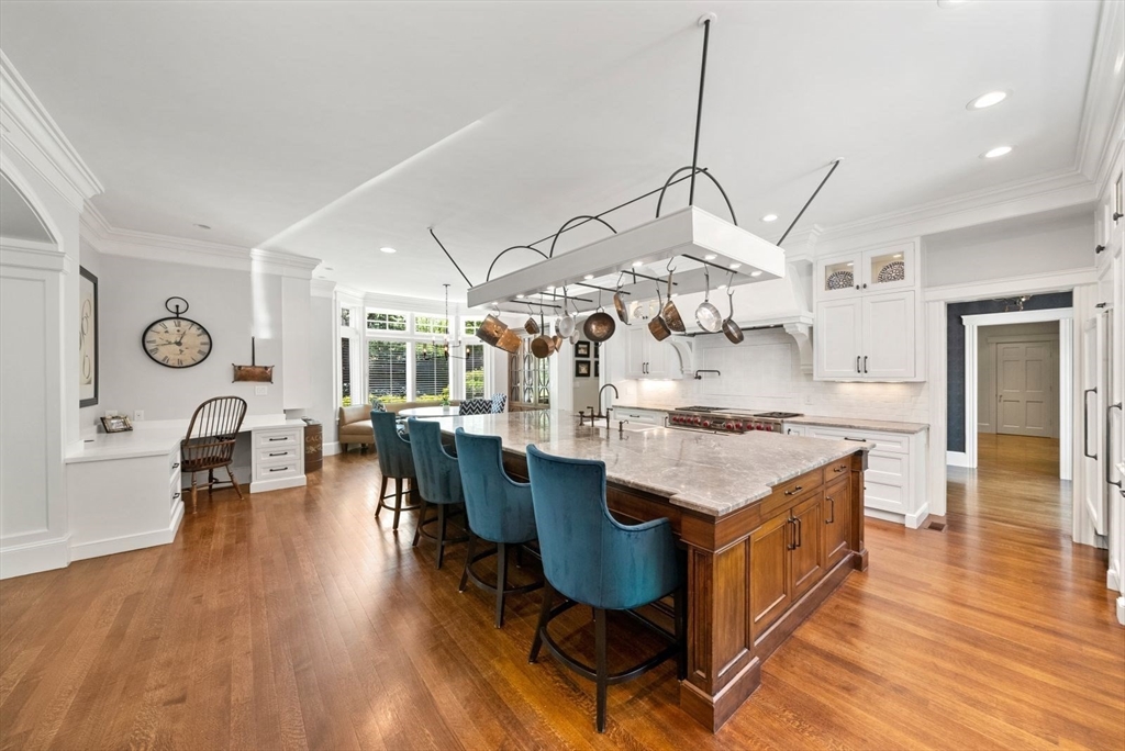 11 Greylock Road Wellesley, MA 02481 - Photo 14 of 42