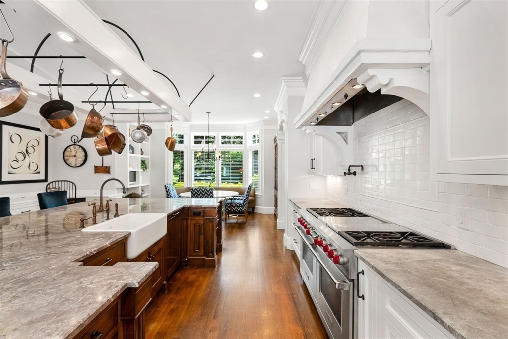 11 Greylock Road Wellesley, MA 02481 - Photo 15 of 42