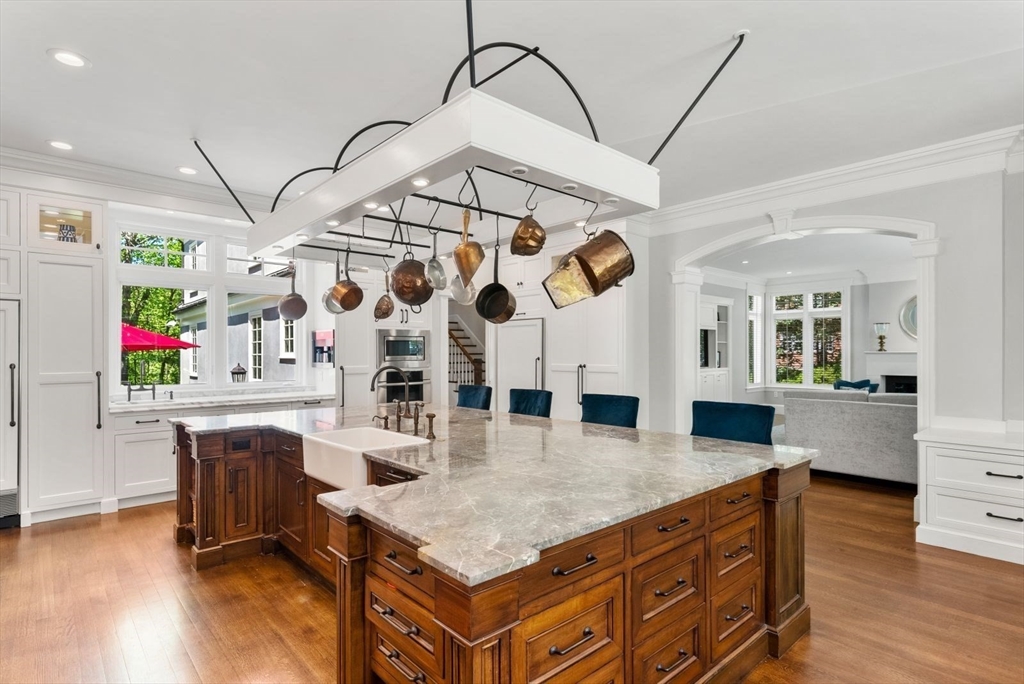 11 Greylock Road Wellesley, MA 02481 - Photo 16 of 42