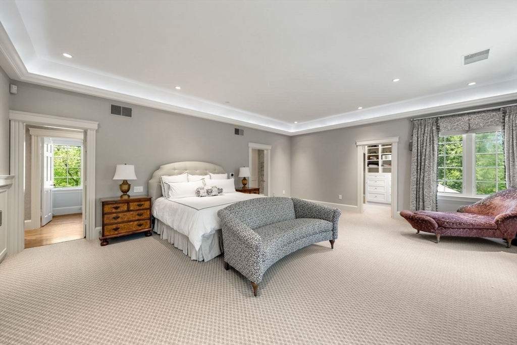 11 Greylock Road Wellesley, MA 02481 - Photo 31 of 42