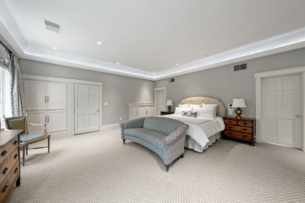 11 Greylock Road Wellesley, MA 02481 - Photo 32 of 42