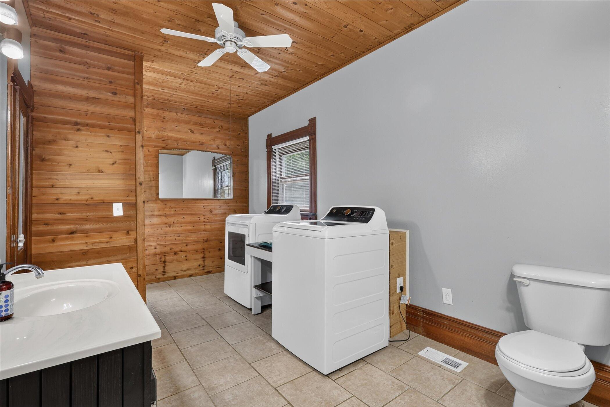 4329 South Brown Road Sheridan, MI 48884 - Photo 20 of 28 24-4329-S-Brown-Rd-WindowStill