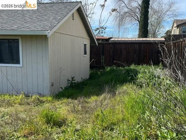 $255,000 | 190 Raye Avenue, Oakley, CA 94561