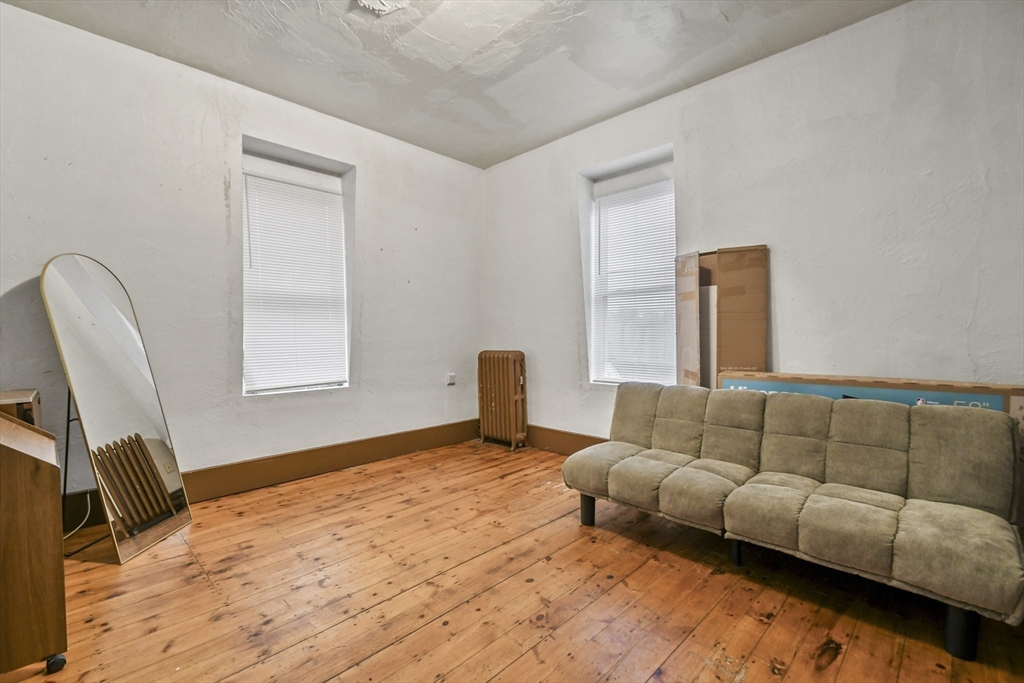 96 Water Street Clinton, MA 01510 - Photo 29 of 38 Gallery Image 29