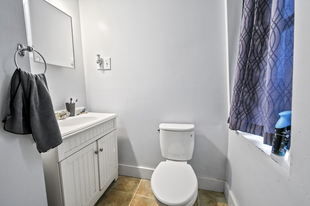 96 Water Street Clinton, MA 01510 - Photo 36 of 38 Gallery Image 36