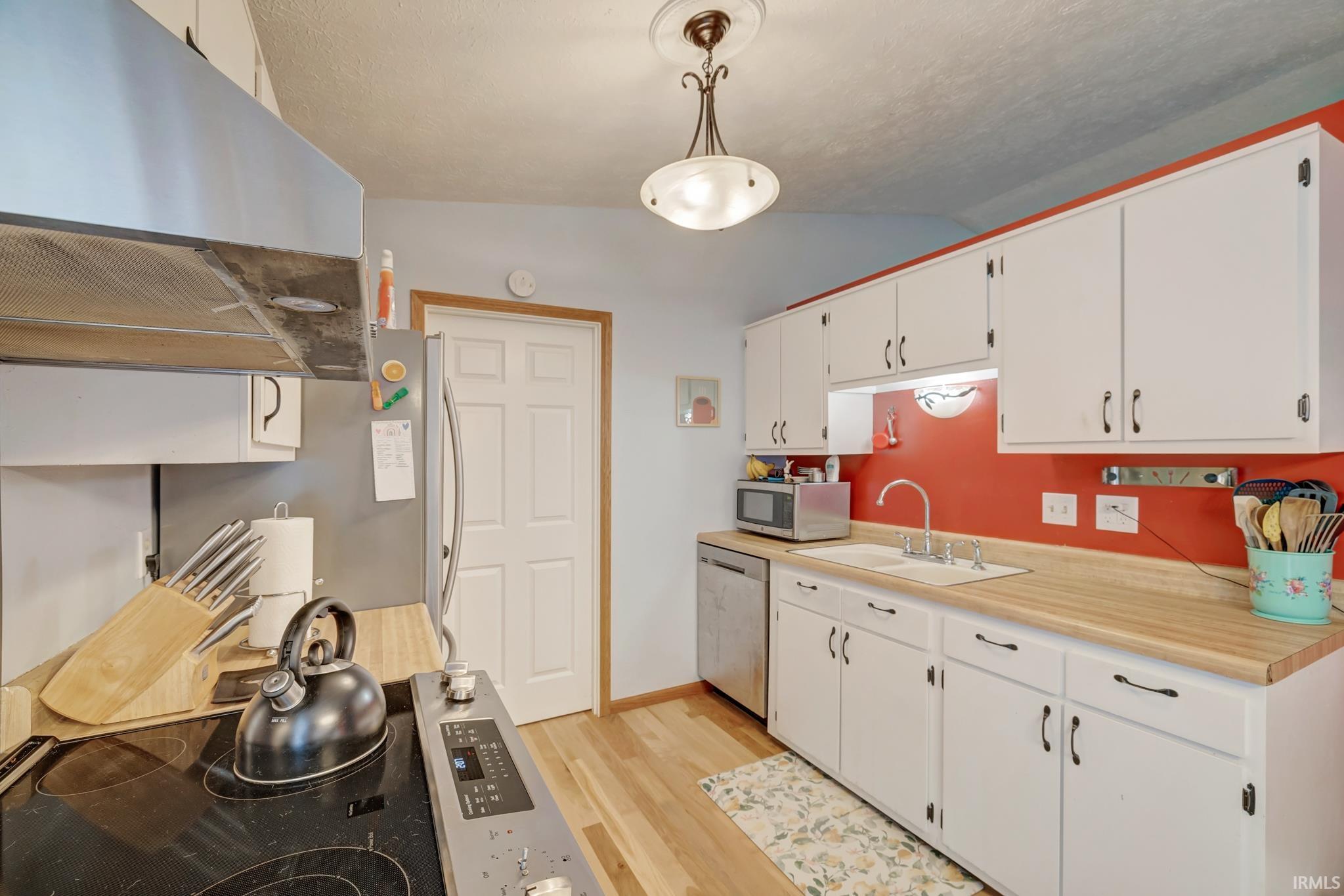 3502 West Tyler Lane Bloomington, IN 47403 - Photo 11 of 34