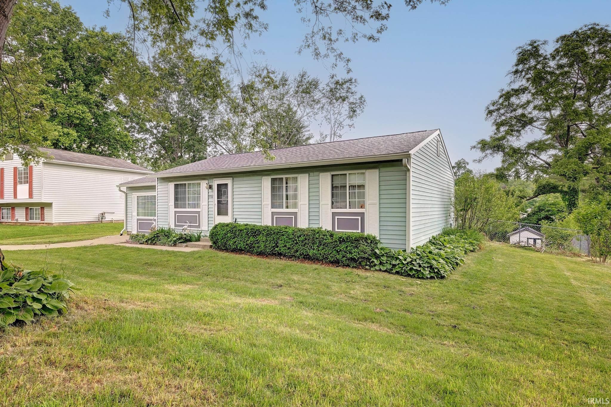 3502 West Tyler Lane Bloomington, IN 47403 - Photo 3 of 34