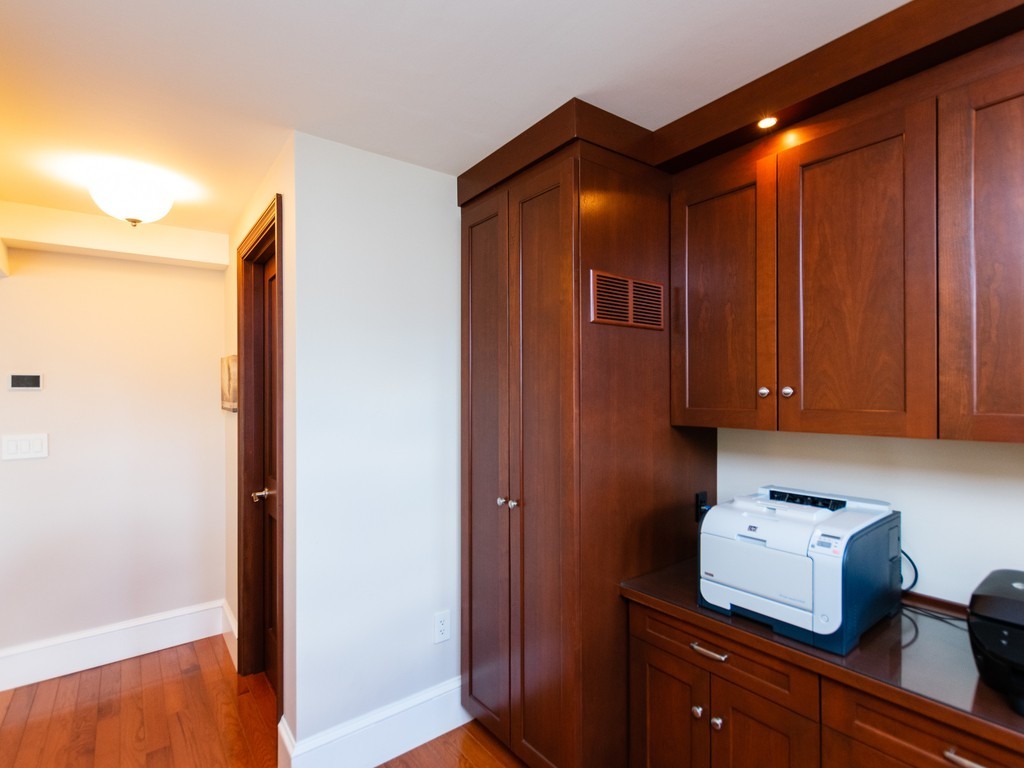 33 Forest Street, Unit 206 Lexington, MA 02421 - Photo 15 of 30