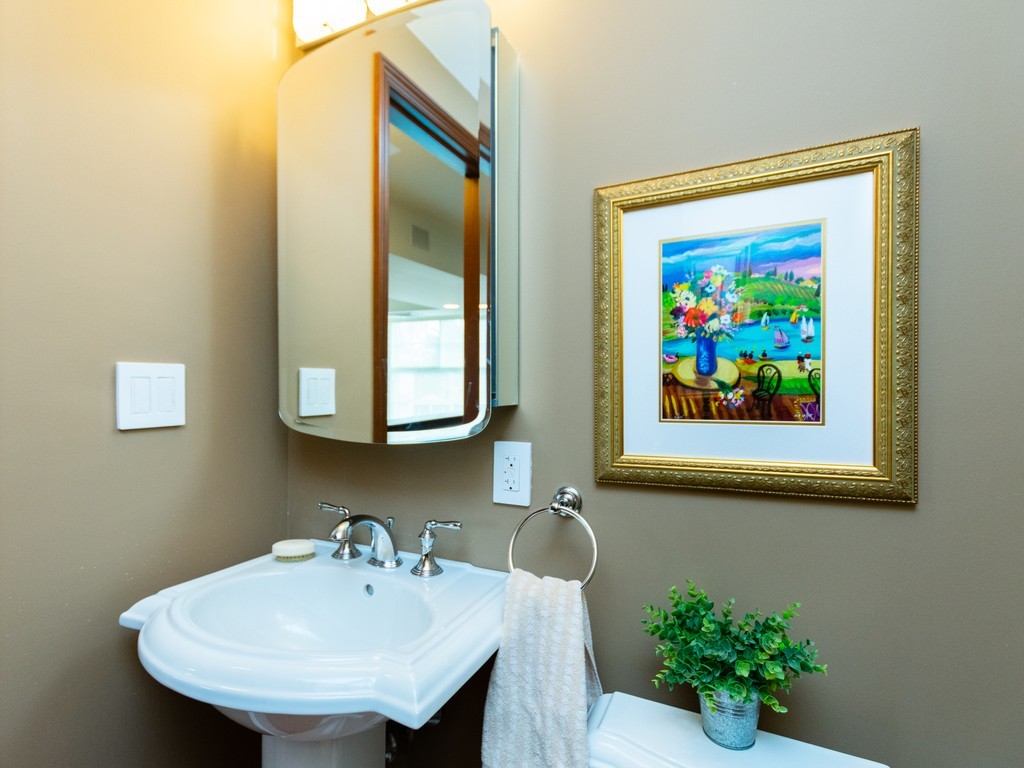 33 Forest Street, Unit 206 Lexington, MA 02421 - Photo 23 of 30