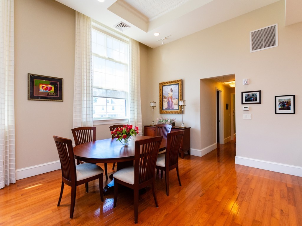 33 Forest Street, Unit 206 Lexington, MA 02421 - Photo 9 of 30