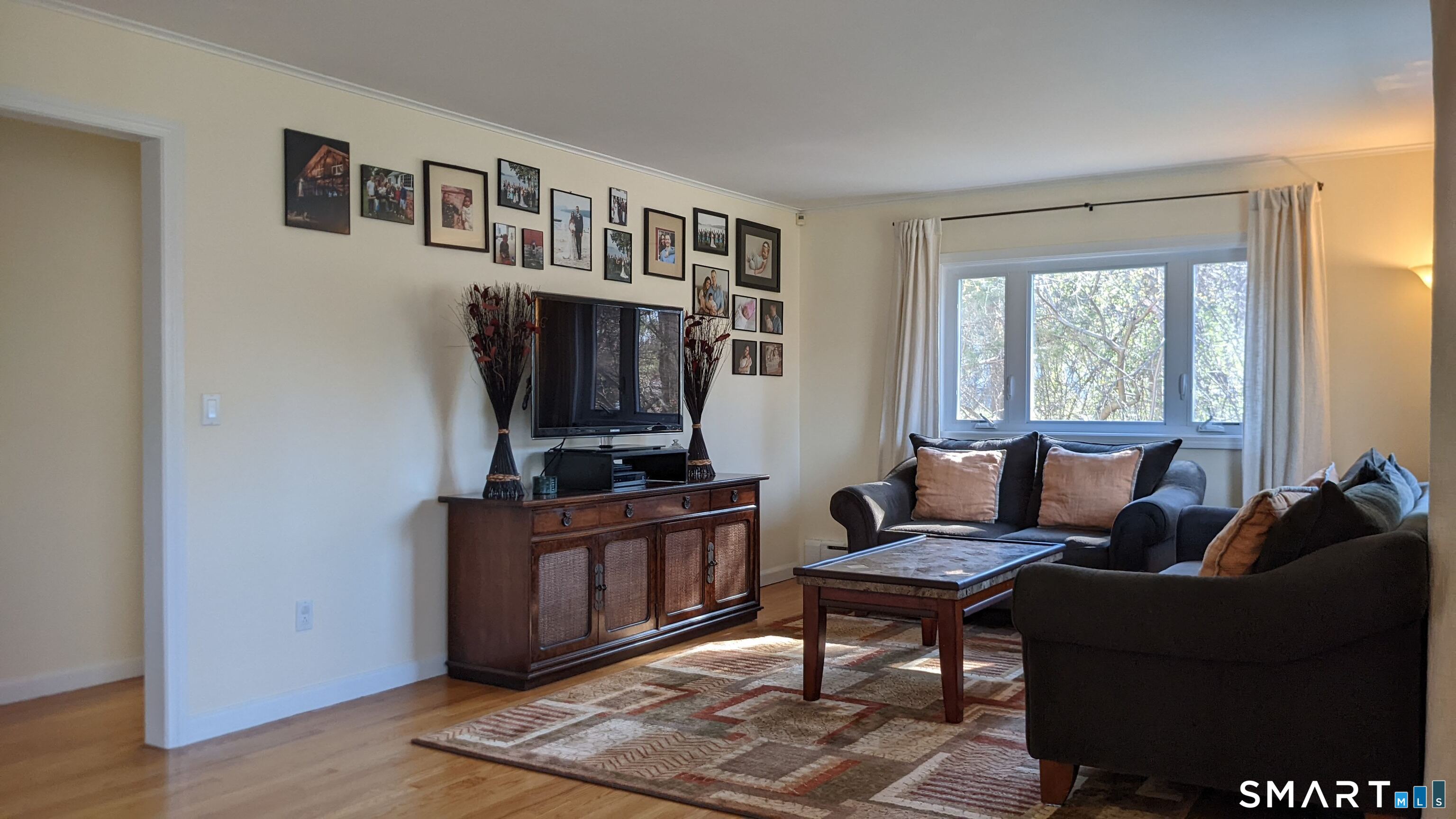 17 Gray Street Monroe, CT 06468 - Photo 4 of 33