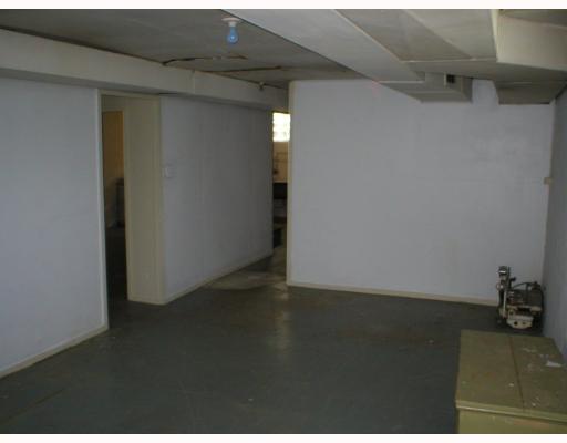 128 Coyle Curtin Road Monongahela, PA 15063 - Photo 16 of 17 Den/Family/Great Room.