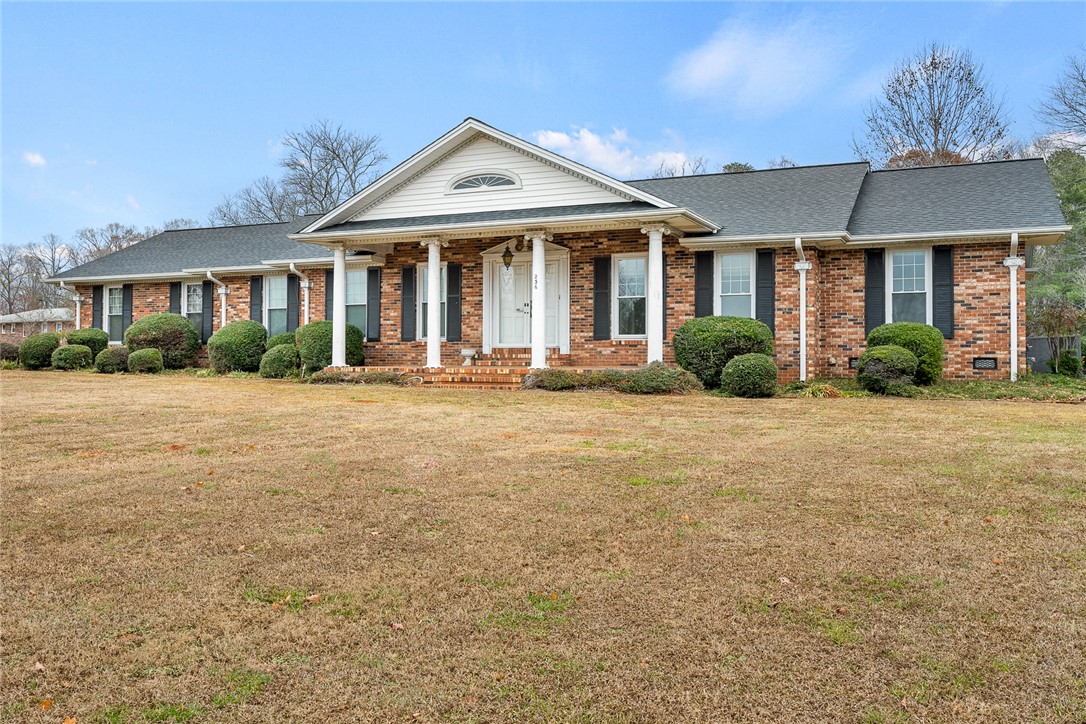 236 Griffin Road Belton, SC 29627 - Photo 3 of 48