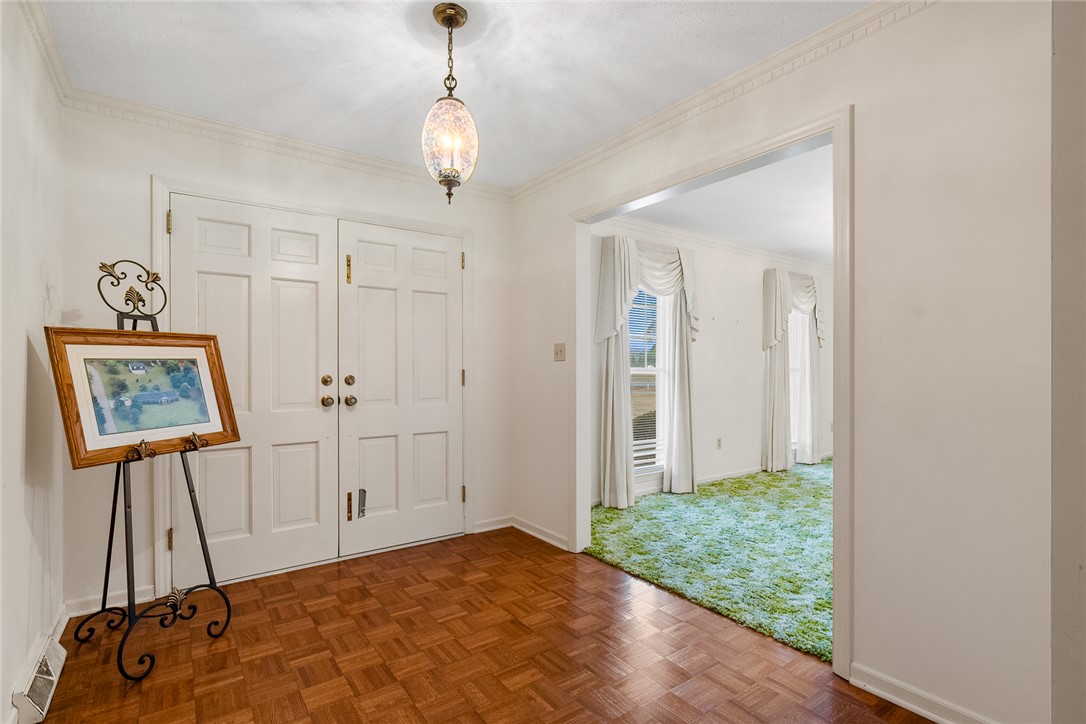 236 Griffin Road Belton, SC 29627 - Photo 4 of 48