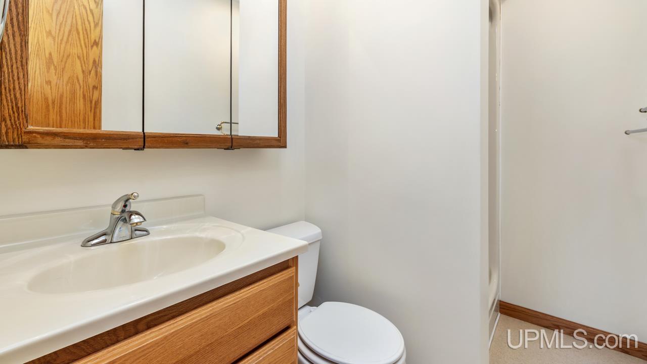 W6315 Chapman Road Niagara, WI 54151 - Photo 13 of 38