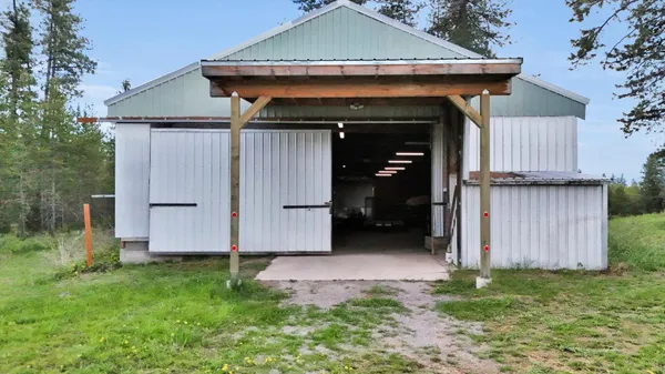 $699,000 | 2111 West Mason Road, Deer Park, WA 99006
