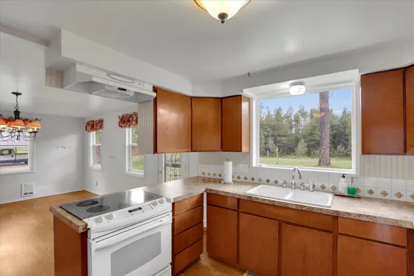 $699,000 | 2111 West Mason Road, Deer Park, WA 99006