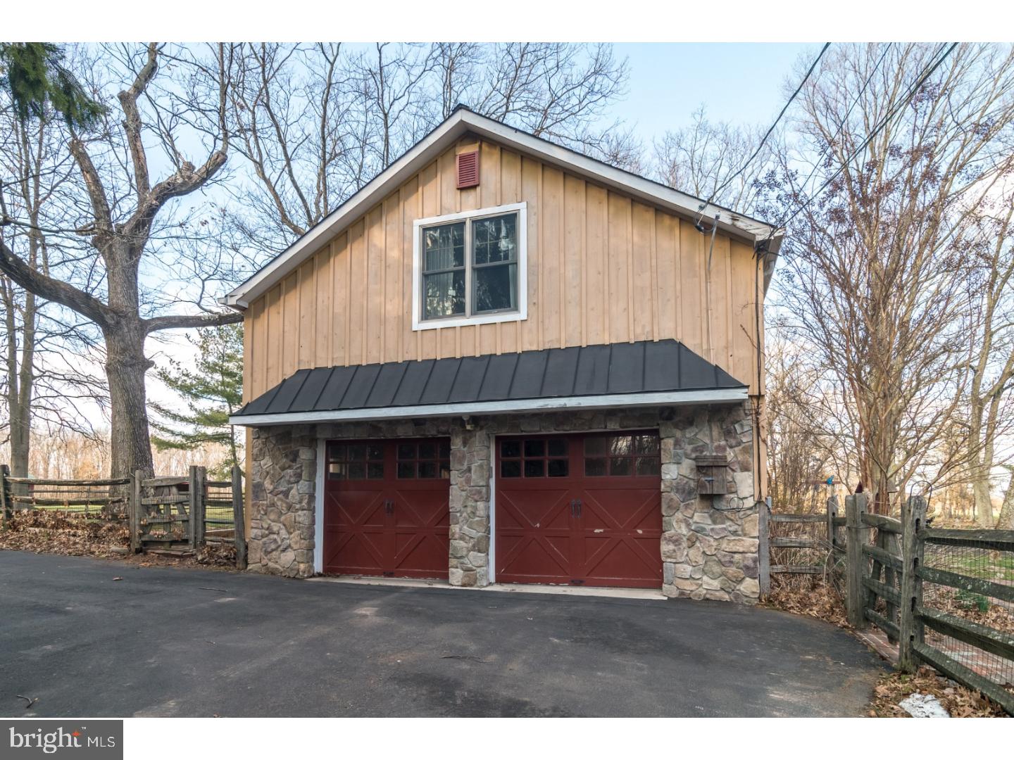 4405 Wismer Road Doylestown, PA 18902 - Photo 22 of 25 Garage