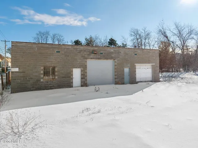 $400,000 | 440 Peek Street, Schenectady, NY 12308