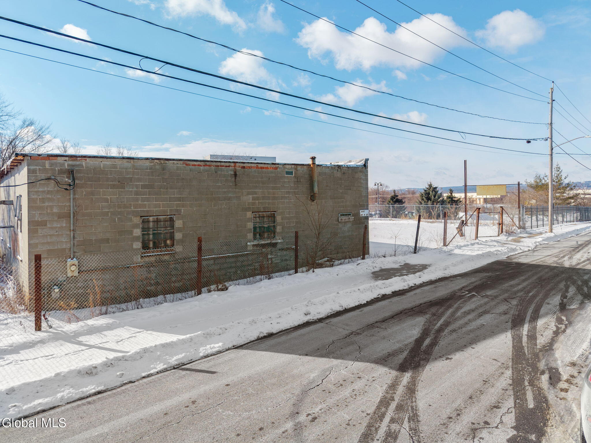 440 Peek Street Schenectady, NY 12308 - Photo 9 of 23 7-440PeekSt_07