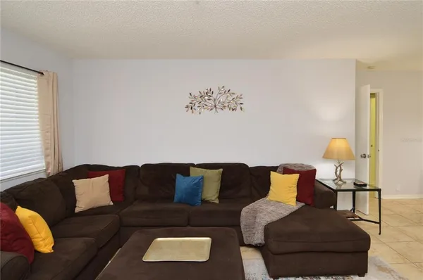 $2,400 | 10265 Gandy Boulevard North, Unit 1405, St. Petersburg, FL 33702