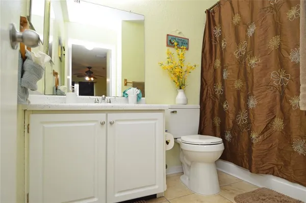 $2,400 | 10265 Gandy Boulevard North, Unit 1405, St. Petersburg, FL 33702