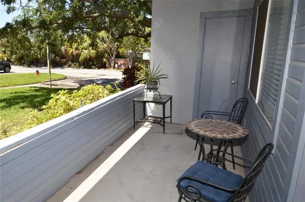 $2,400 | 10265 Gandy Boulevard North, Unit 1405, St. Petersburg, FL 33702