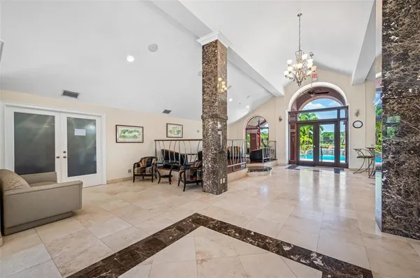 $2,400 | 10265 Gandy Boulevard North, Unit 1405, St. Petersburg, FL 33702