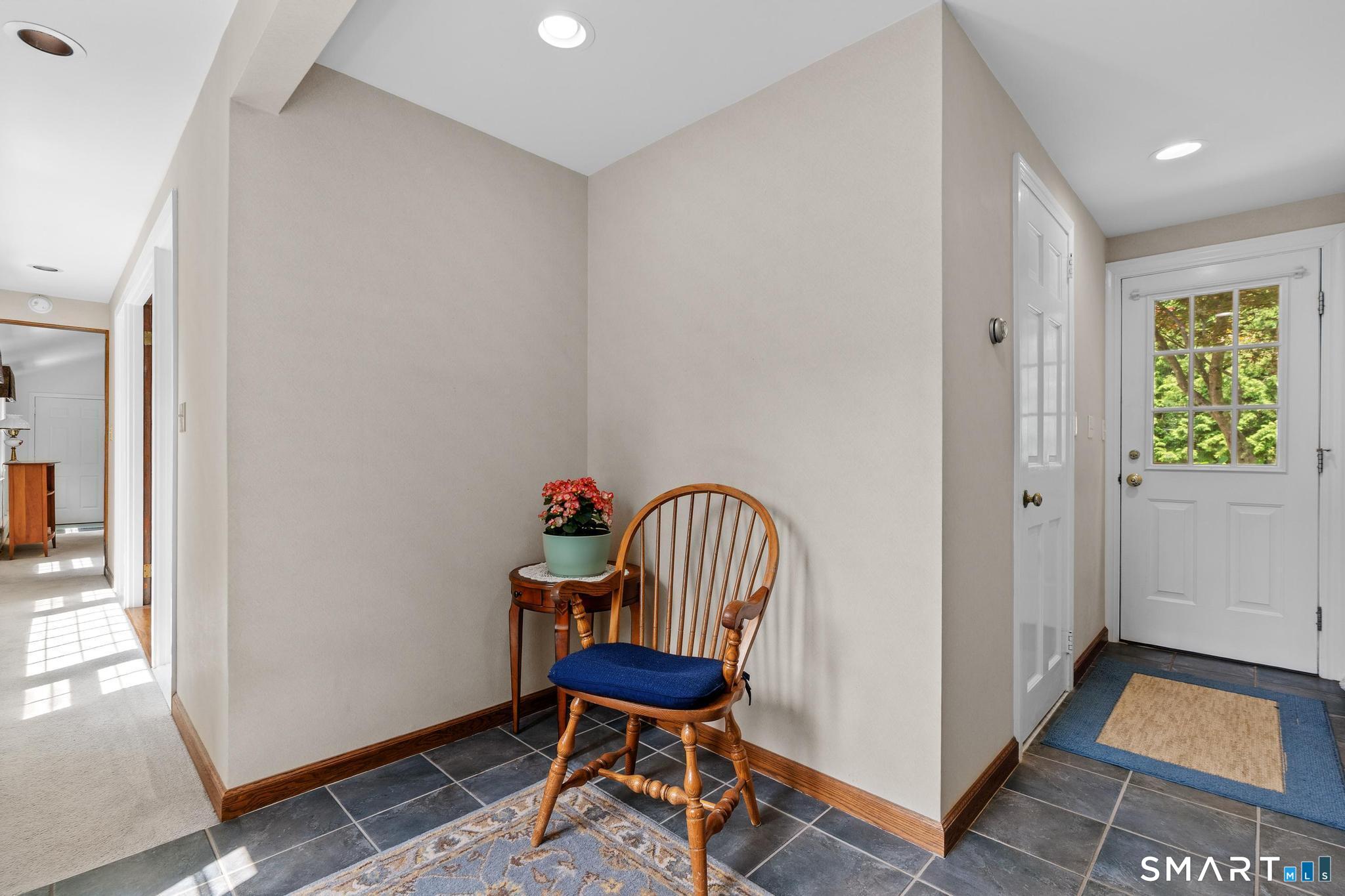 74 Blue Ridge Drive Simsbury, CT 06070 - Photo 15 of 36