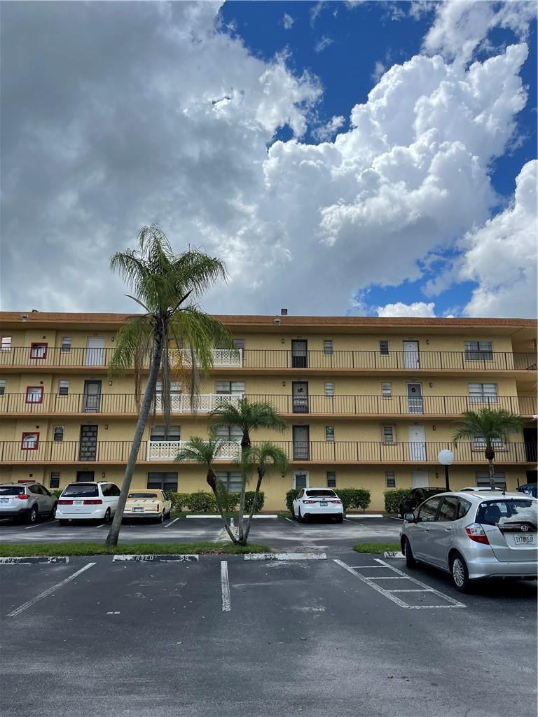 9273 Southwest 8th Street, Unit 406 Boca Raton, FL 33428 - Photo 4 of 53 Photo 4