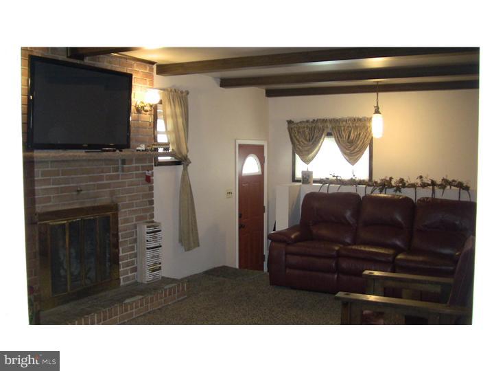 208 Baldwin Road Glassboro, NJ 08028 - Photo 5 of 11