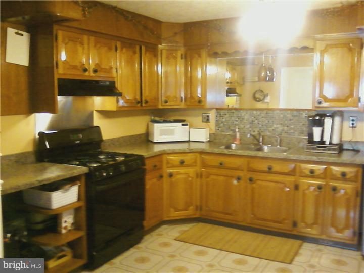 208 Baldwin Road Glassboro, NJ 08028 - Photo 8 of 11