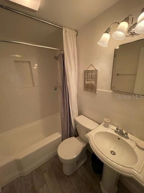 111 12th Avenue Indian Rocks Beach, FL 33785 - Photo 17 of 25 Gallery Image 17