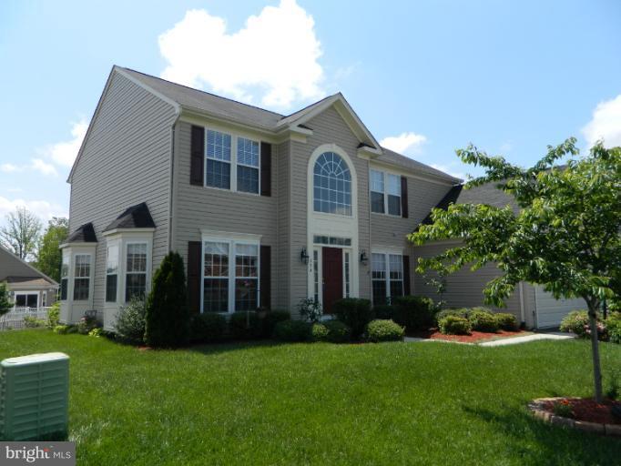154 Riggs Road Fredericksburg, VA 22405 - Photo 15 of 27 House Front Angle