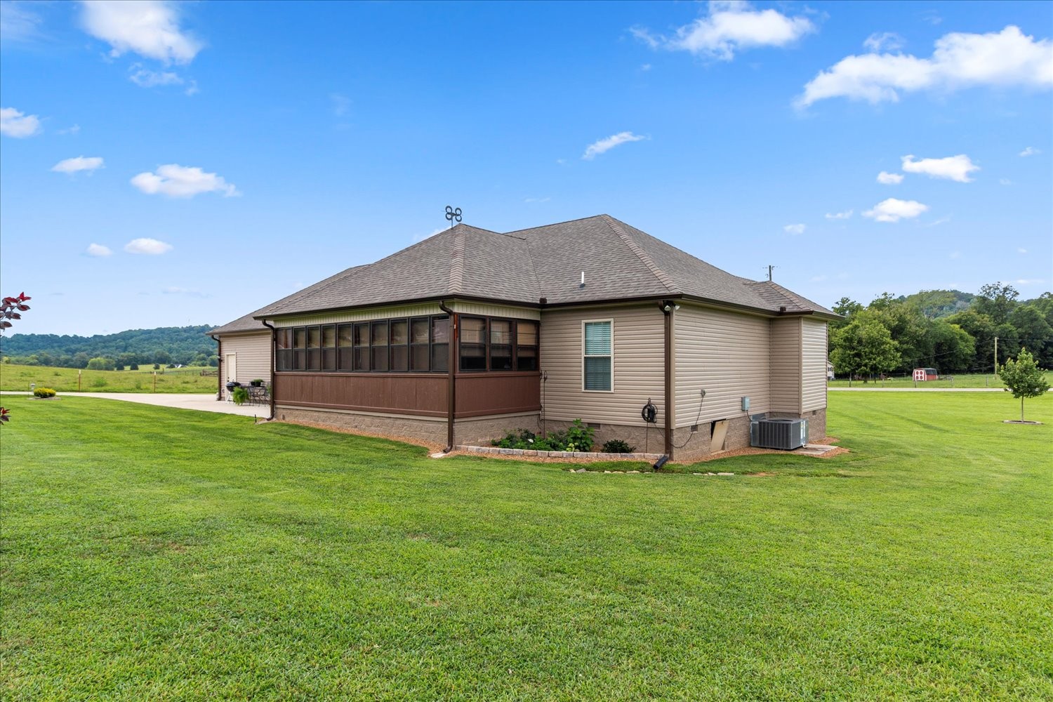 9740 Campbellsville Road Pulaski, TN 38478 - Photo 40 of 45 Gallery Image 40