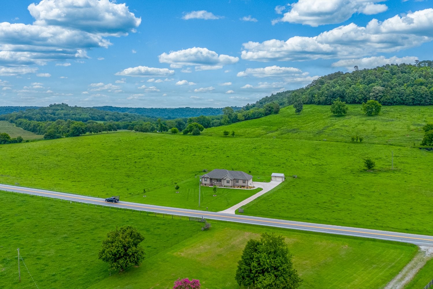 9740 Campbellsville Road Pulaski, TN 38478 - Photo 7 of 45 Gallery Image 7