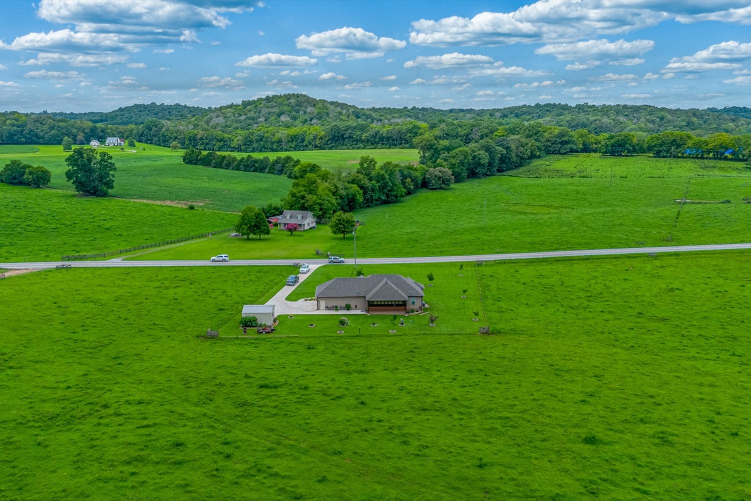 9740 Campbellsville Road Pulaski, TN 38478 - Photo 9 of 45 Gallery Image 9