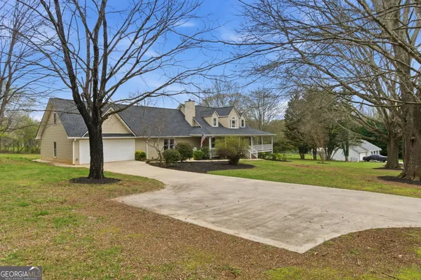 $425,000 | 1101 Chandler Heights Circle, Alto, GA 30510
