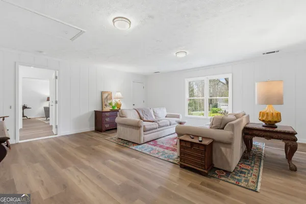 $425,000 | 1101 Chandler Heights Circle, Alto, GA 30510