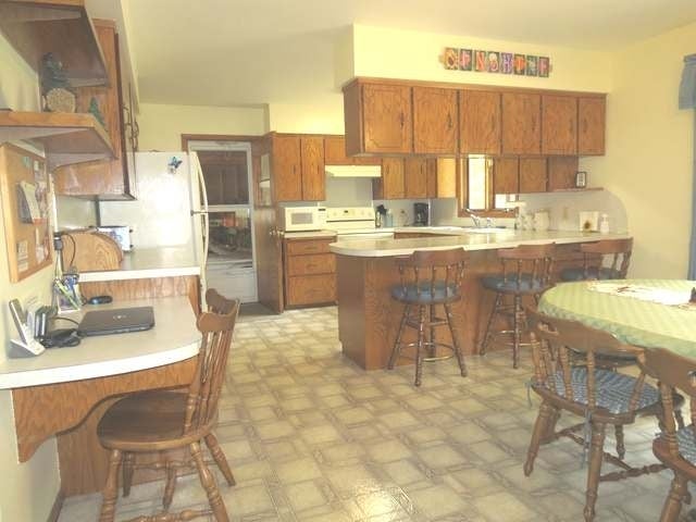 4451 Highlander Road Rhinelander, WI 54501 - Photo 4 of 23 Gallery Image 4