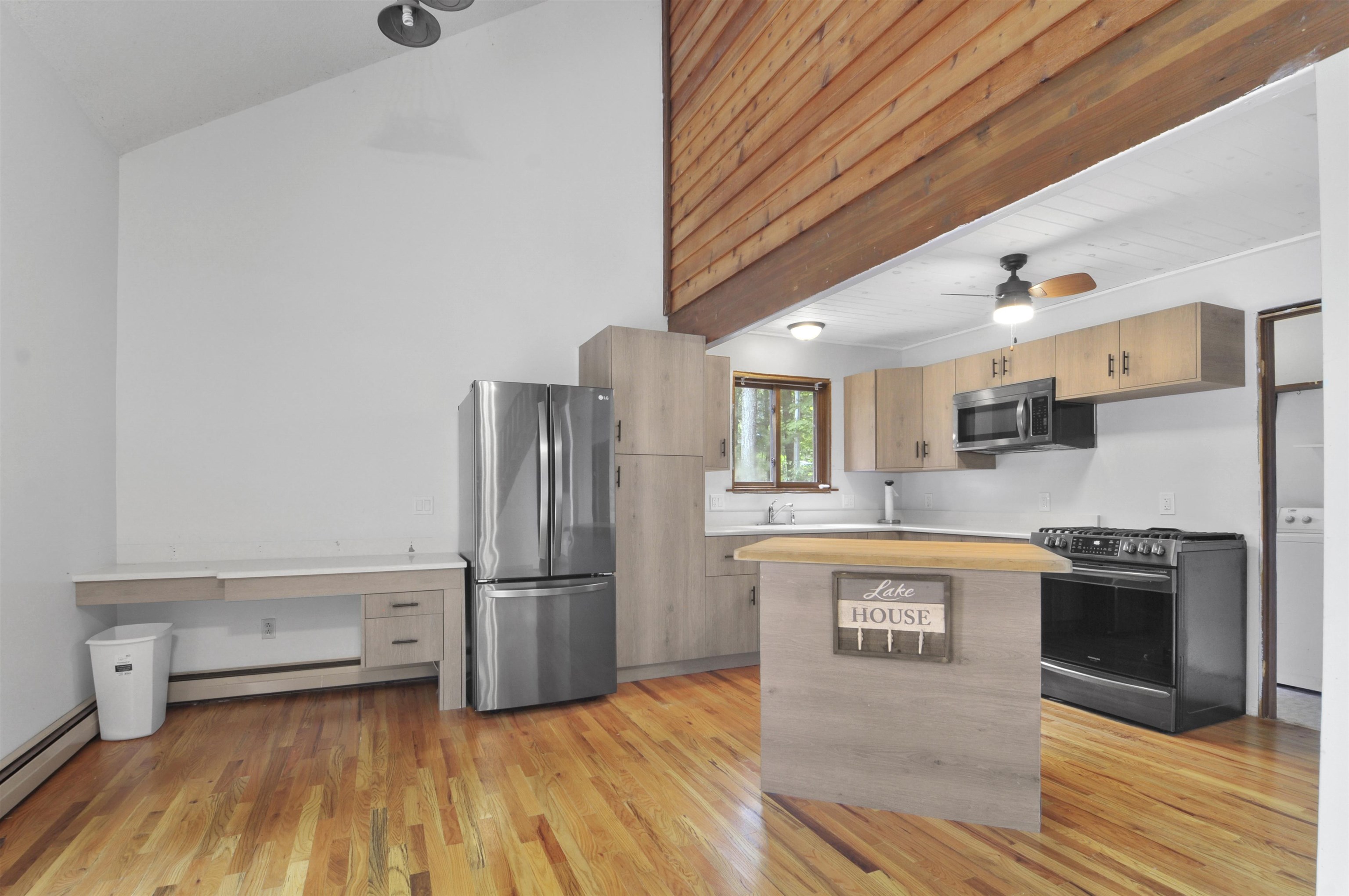 484 Autumn Road Cadillac, MI 49601 - Photo 8 of 50 Gallery Image 8