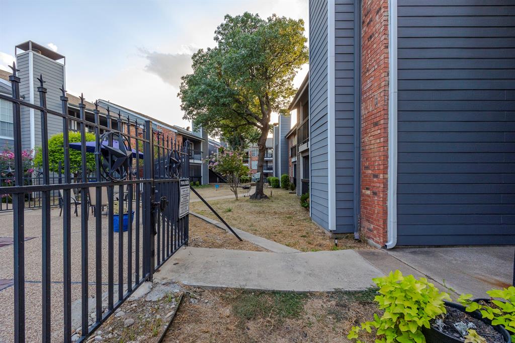 18333 Roehampton Drive, Unit 825 Dallas, TX 75252 - Photo 23 of 23 Gallery Image 23