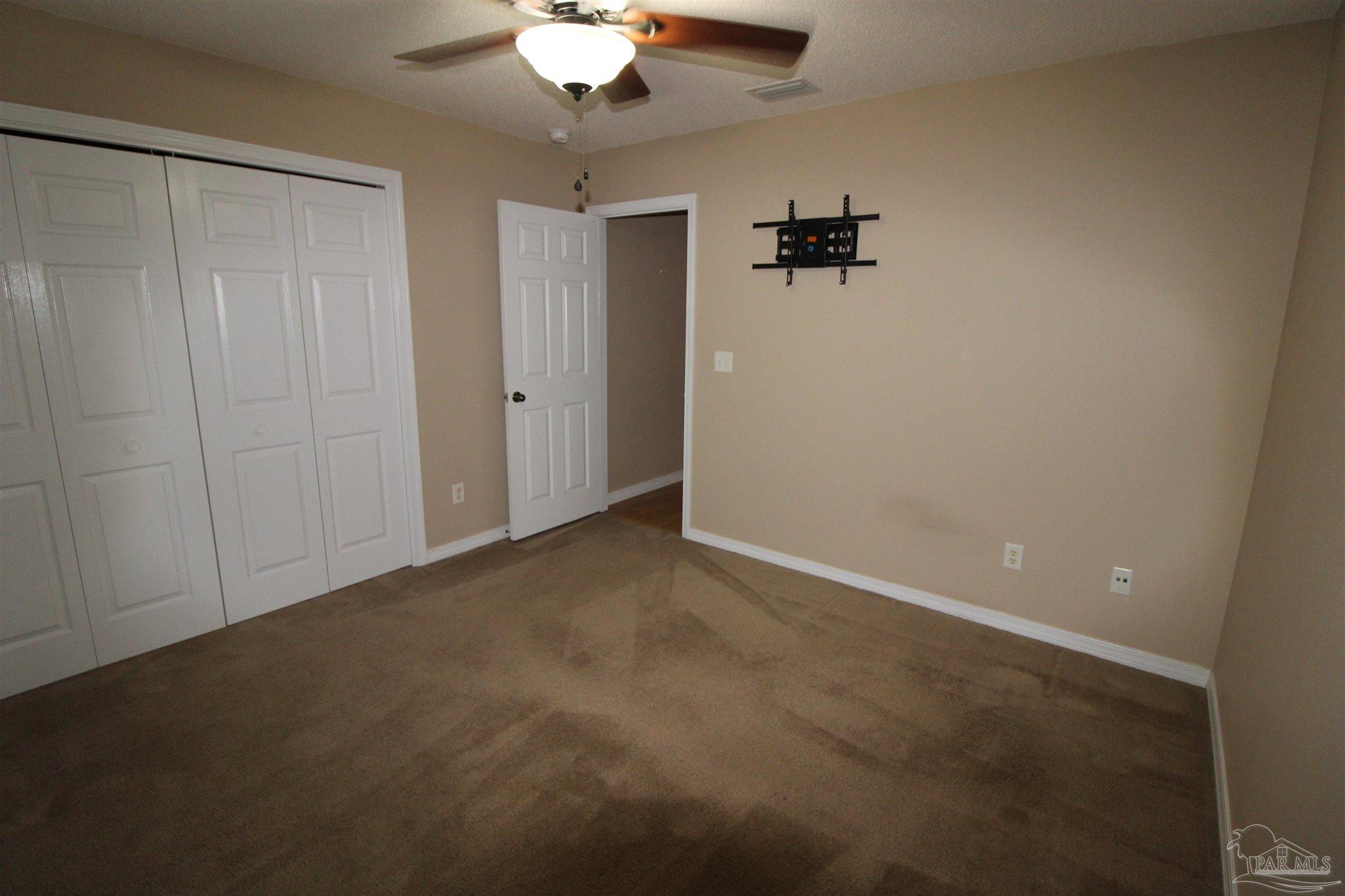 5501 Riviera Drive Milton, FL 32583 - Photo 16 of 28