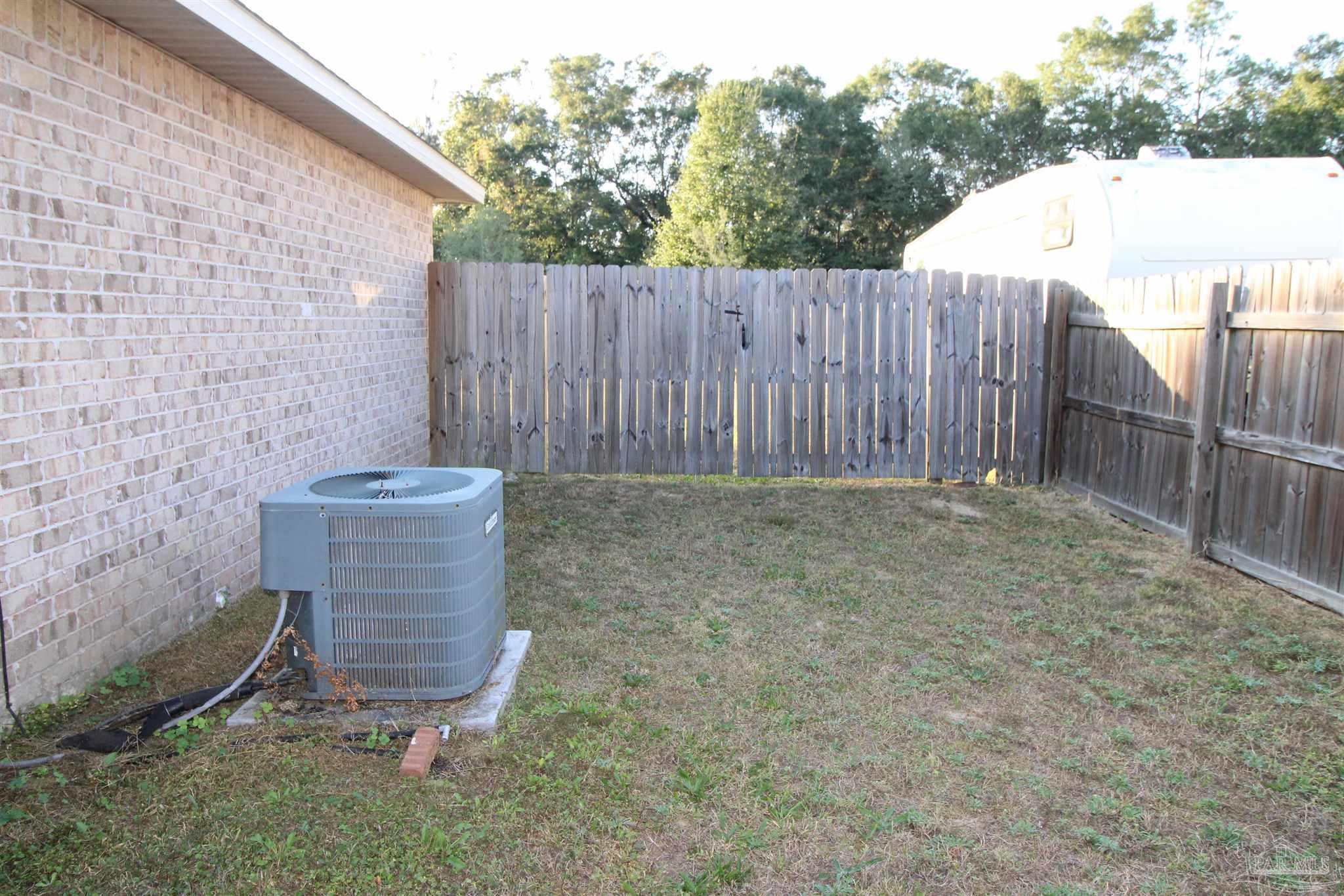 5501 Riviera Drive Milton, FL 32583 - Photo 20 of 28