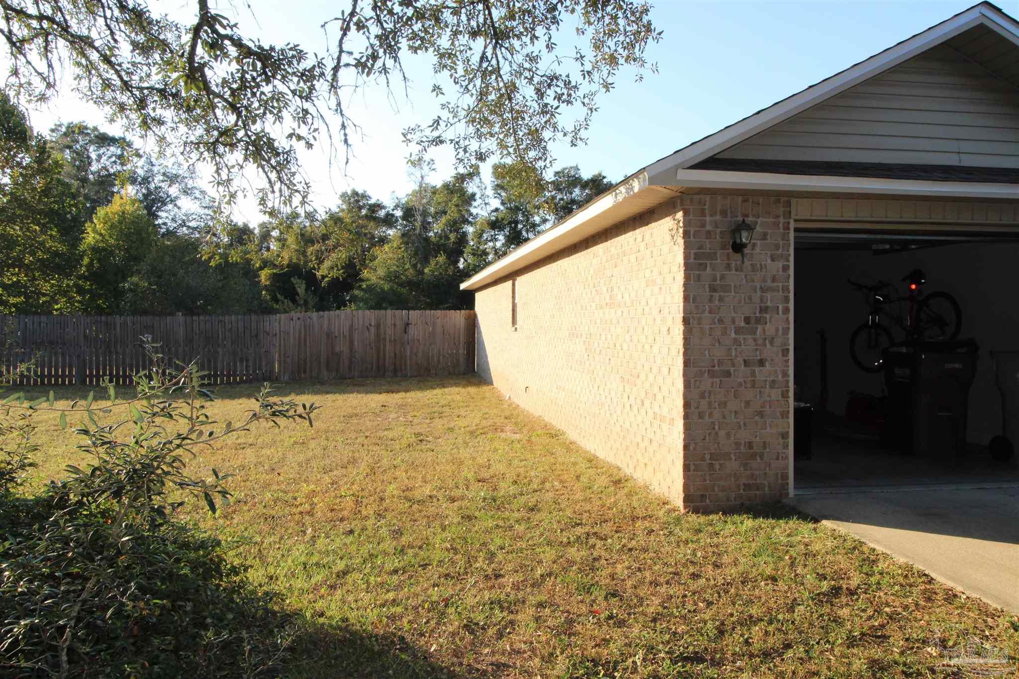 5501 Riviera Drive Milton, FL 32583 - Photo 21 of 28