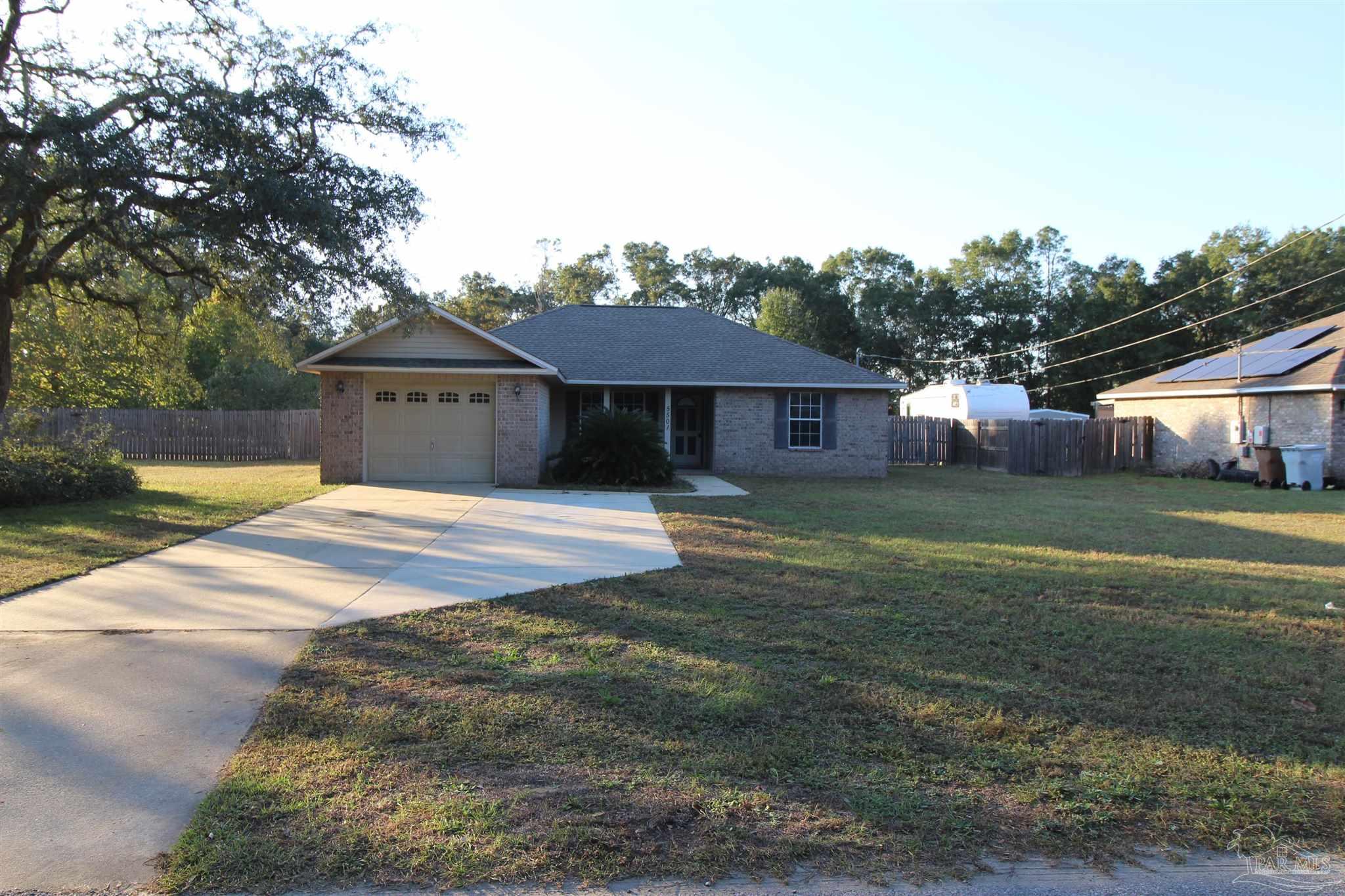 5501 Riviera Drive Milton, FL 32583 - Photo 3 of 28